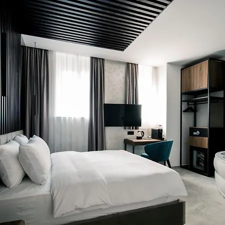 The Location 게스트하우스 4*