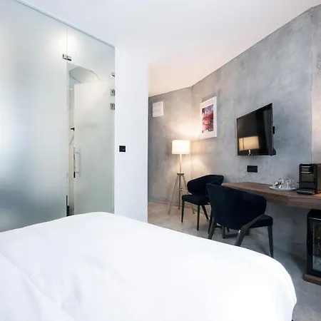 Guest house The Location