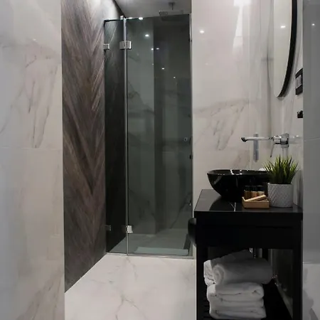 The Location Belgrado
