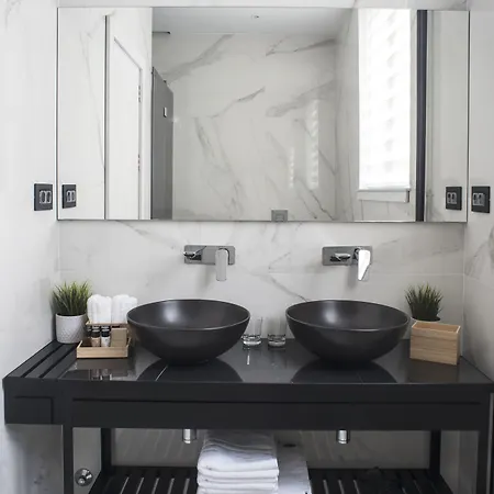 The Location Guest house 4*